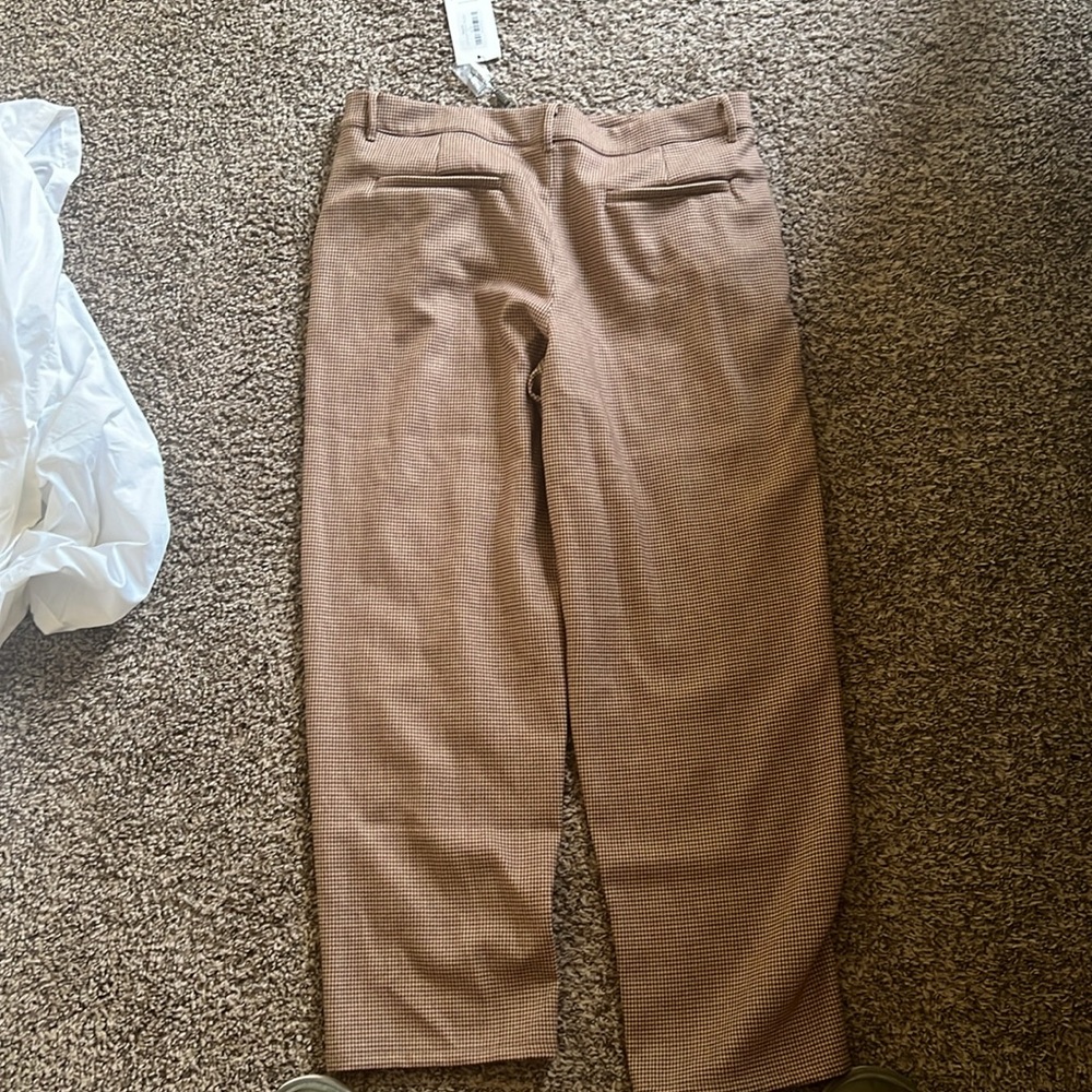 https://wearebound.co.uk/products/dogtooth-knit-cropped-trouser - Picture 2 of 4